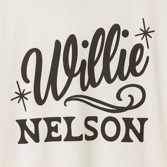 ❤️NWT VINTAGE TORRID BAND TEE WILLIE NELSON COUNTRY MUSIC ICON CONCERT SHIRT 2X - Picture 2 of 8